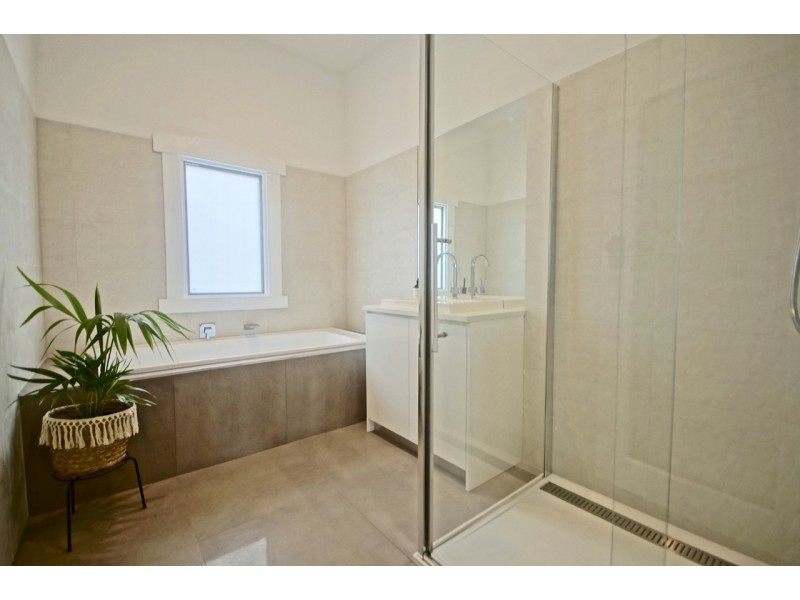 154 Steele Street, Devonport TAS 7310