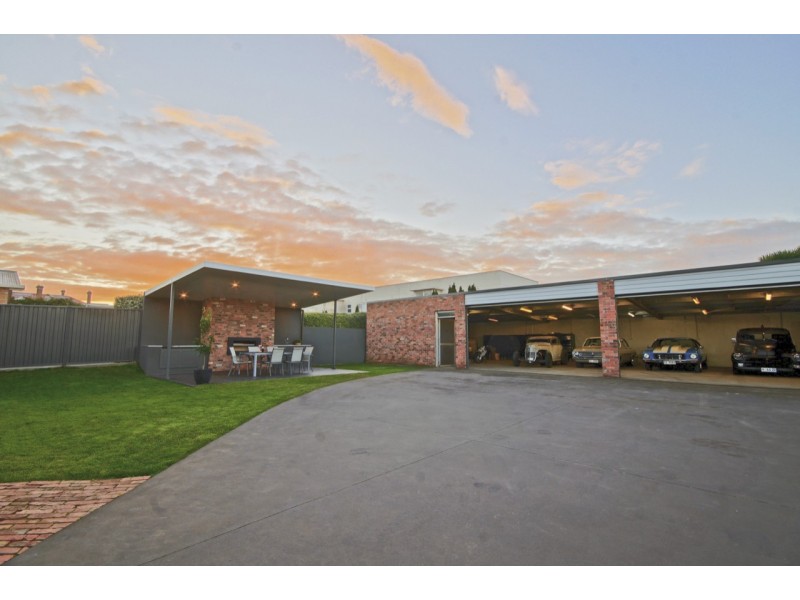 154 Steele Street, Devonport TAS 7310