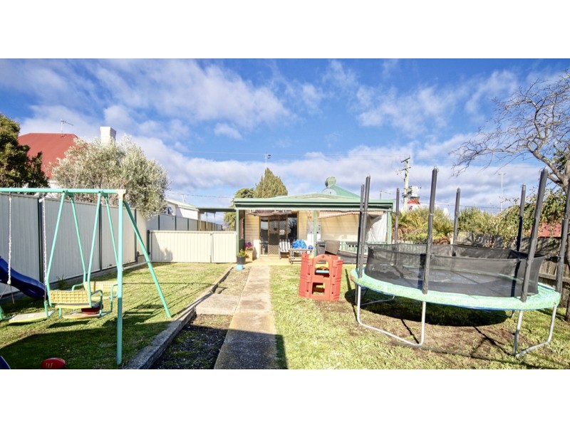 11 Thomas Street, East Devonport TAS 7310