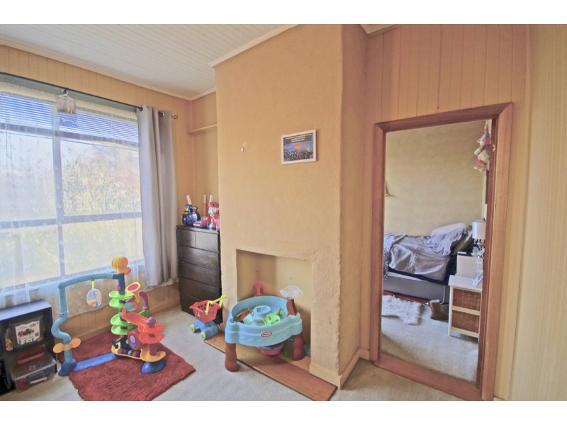 11 Thomas Street, East Devonport TAS 7310