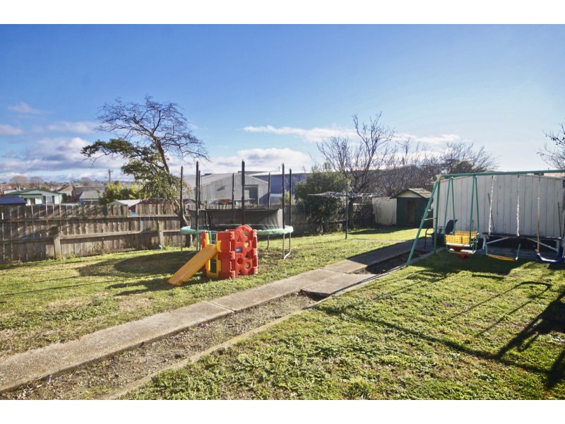 11 Thomas Street, East Devonport TAS 7310