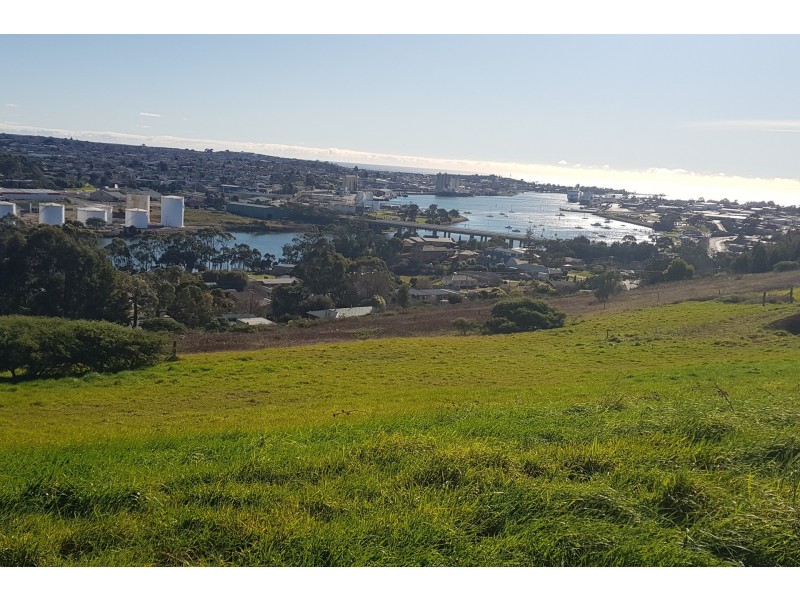 42 Skyline Drive, East Devonport TAS 7310