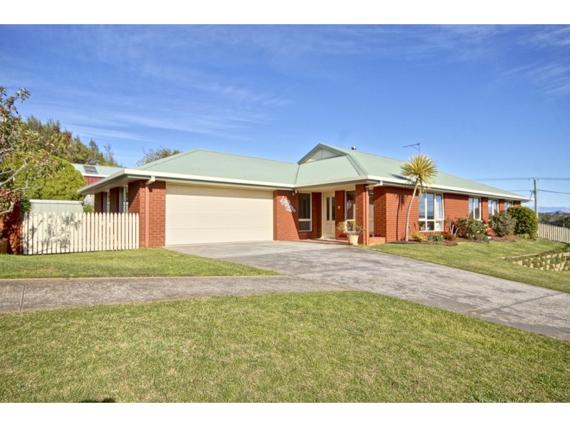 102 Watkinson Street, Devonport TAS 7310