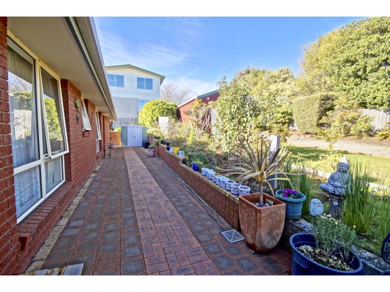 102 Watkinson Street, Devonport TAS 7310