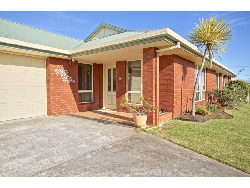 102 Watkinson Street, Devonport TAS 7310