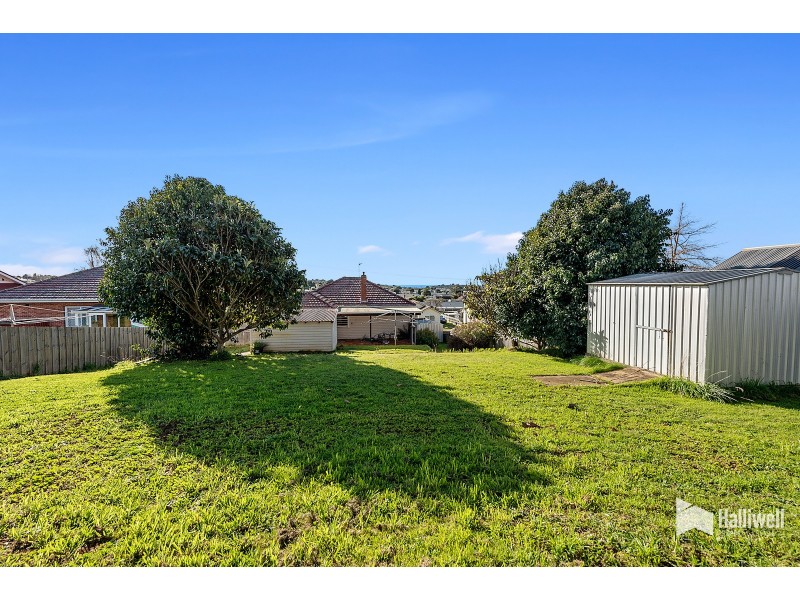 123 Best Street, Devonport TAS 7310