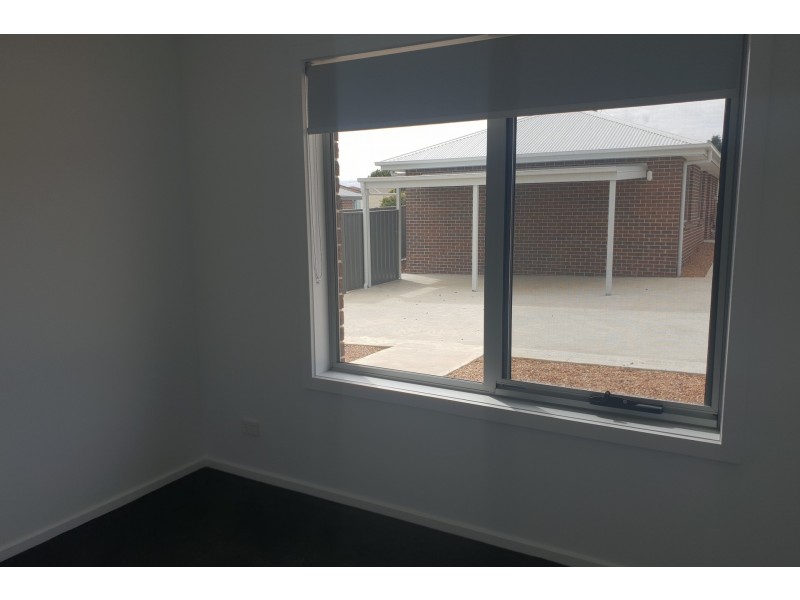 2/4 Tandara Place, East Devonport TAS 7310