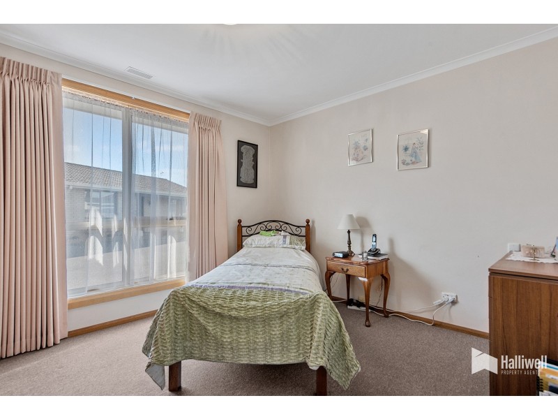 5/1-2 Orana Place, Devonport TAS 7310