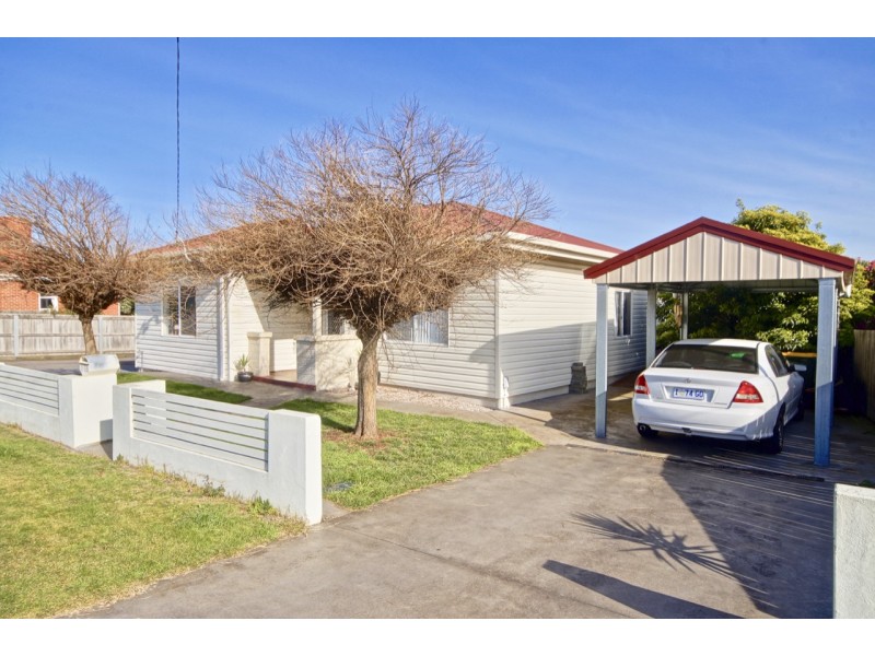 1/12 Walker Street, Ulverstone TAS 7315