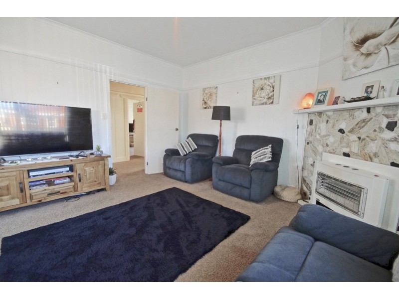 1/12 Walker Street, Ulverstone TAS 7315