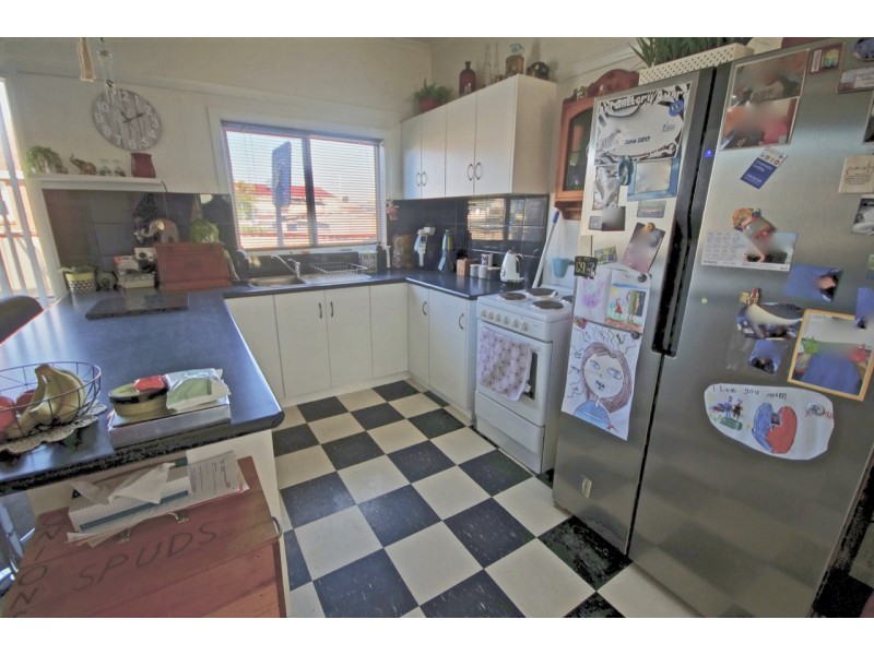 1/12 Walker Street, Ulverstone TAS 7315