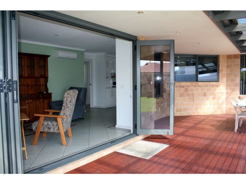 5 Links Court, Shearwater TAS 7307