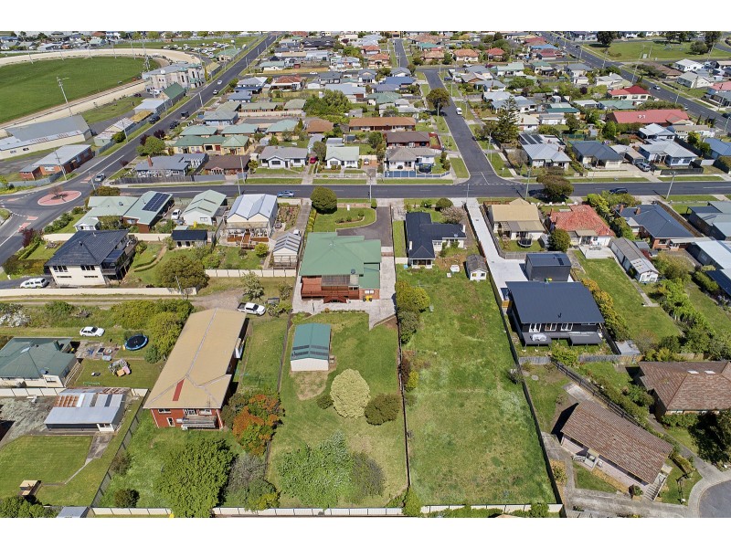 50 Nicholls Street, Devonport TAS 7310