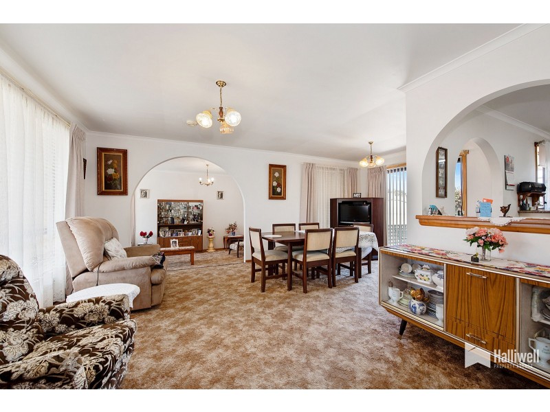 39 Valley Road, Devonport TAS 7310