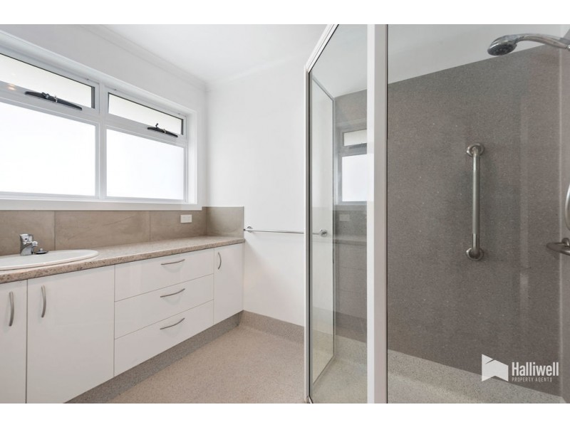 1/53 Gunn Street, Devonport TAS 7310