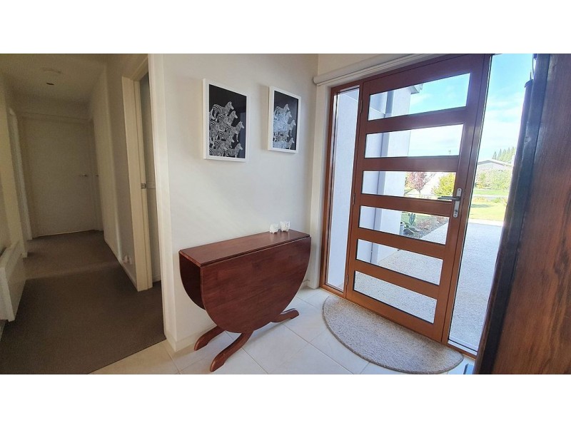 2 Inlet Court, Shearwater TAS 7307