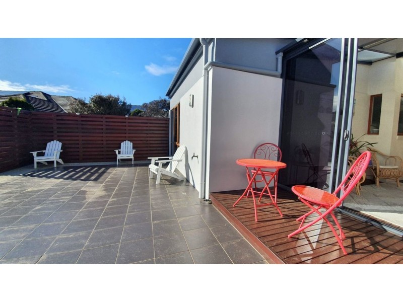 2 Inlet Court, Shearwater TAS 7307