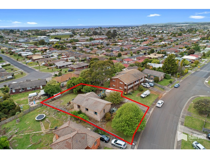 60 Morris Avenue, Devonport TAS 7310