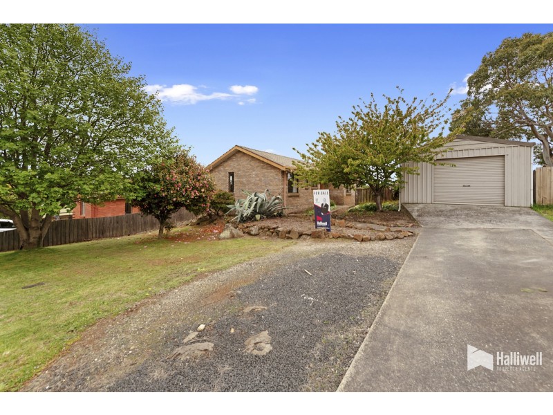 60 Morris Avenue, Devonport TAS 7310