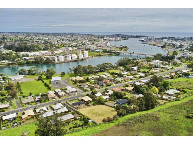 43A River Road, Ambleside TAS 7310