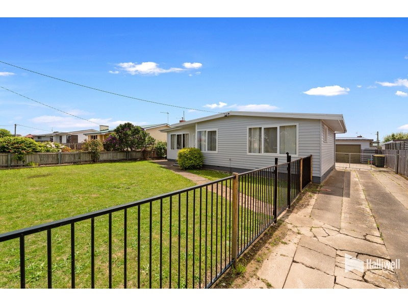 70 Madden Street, Devonport TAS 7310