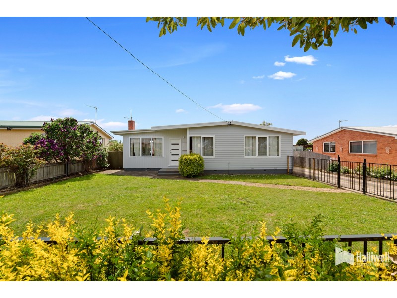 70 Madden Street, Devonport TAS 7310