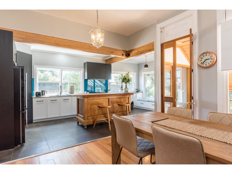 18 Ronald Street, Devonport TAS 7310