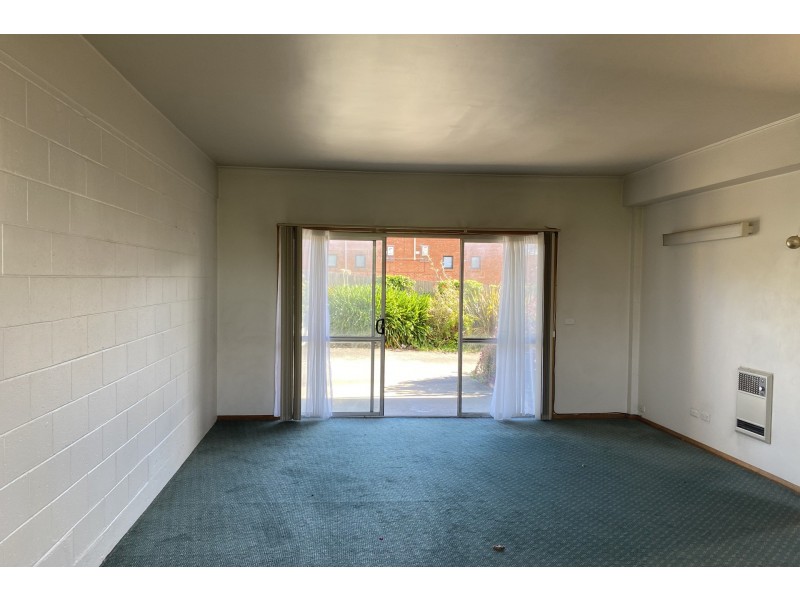 2/12 Victoria Parade, Devonport TAS 7310