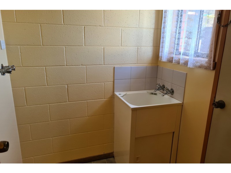 2/30 Victoria Street, Devonport TAS 7310