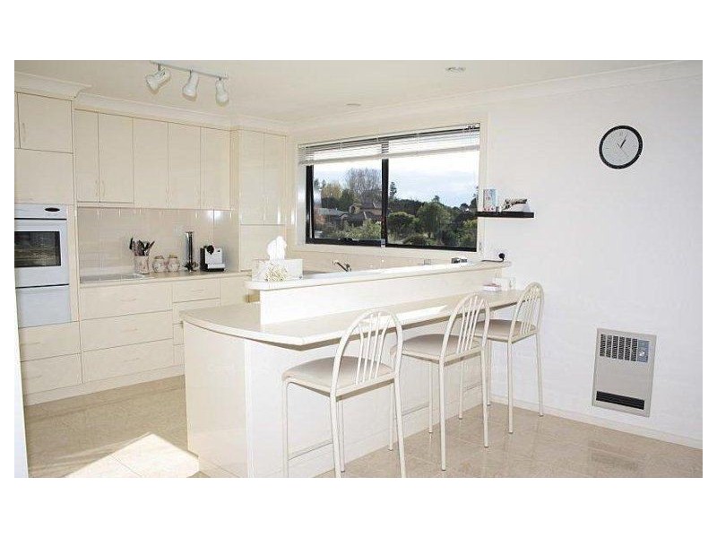 1/2 Vine Street, Hawley Beach TAS 7307