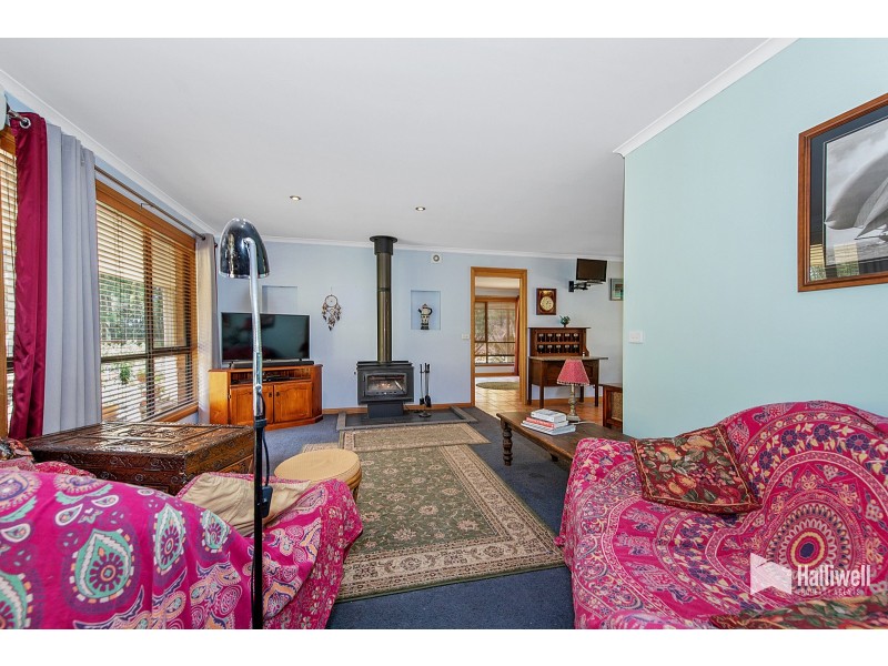 87 Clayton Drive, Spreyton TAS 7310