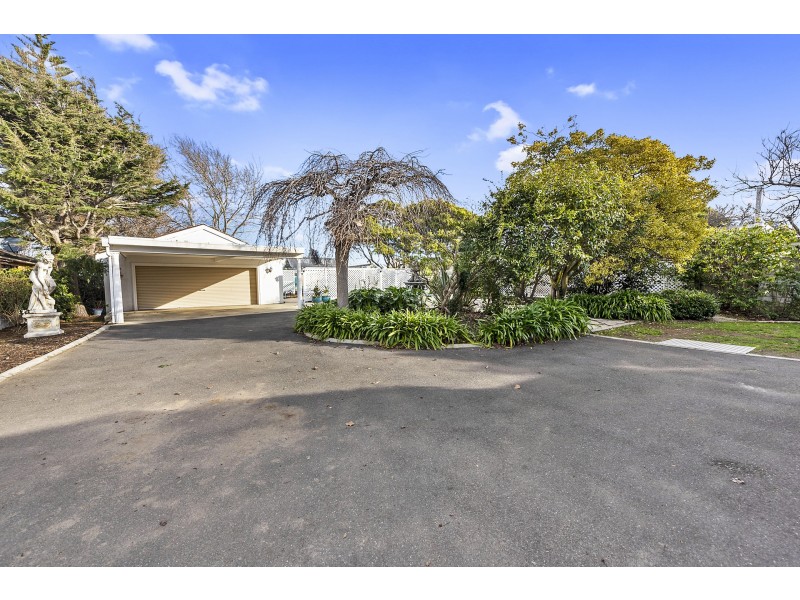 5 Gloucester Avenue, Devonport TAS 7310