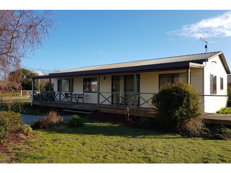 35 Freer Street, Shearwater TAS 7307
