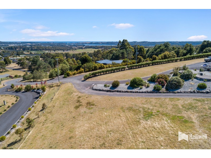 1/162 Grandview Drive, South Spreyton TAS 7310