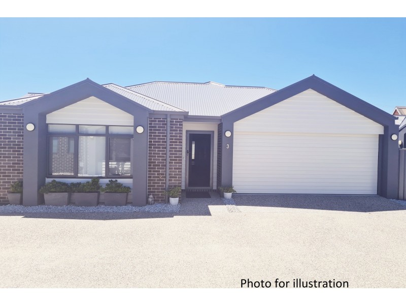 1 & 2/38 Club Drive, Shearwater TAS 7307