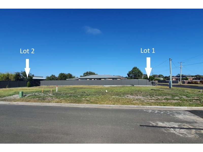 1 & 2/38 Club Drive, Shearwater TAS 7307