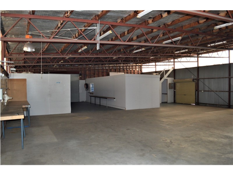 Front Ware/17 Elizabeth Street, Devonport TAS 7310