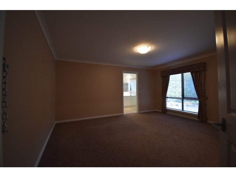 1 Jabez Drive, Devonport TAS 7310