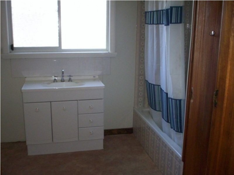 2/35 Hiller Street, Devonport TAS 7310