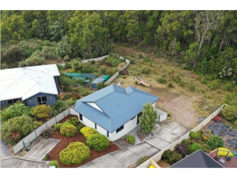 2/55 Penambul Drive, Miandetta TAS 7310