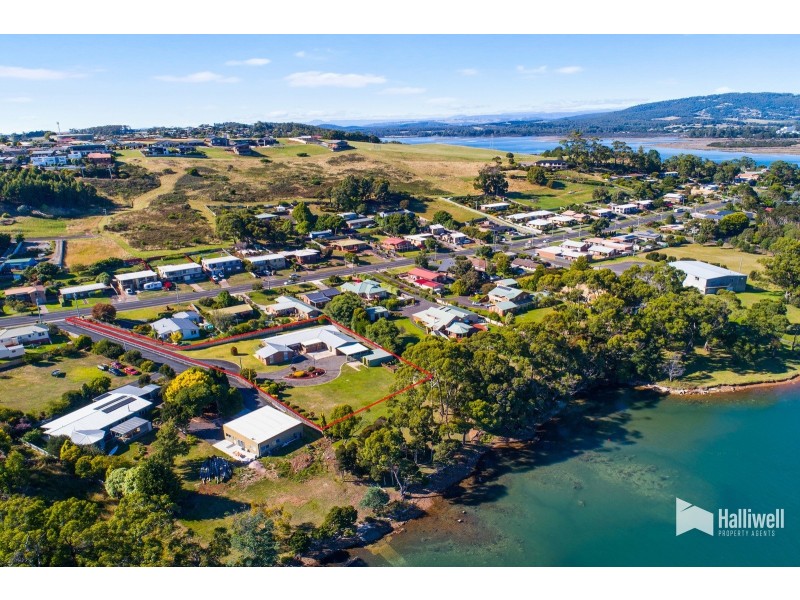 28 River Road, Ambleside TAS 7310