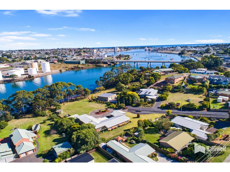 28 River Road, Ambleside TAS 7310
