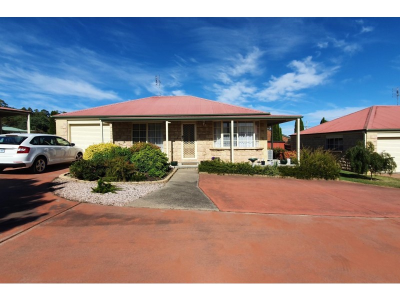 2/57 Tugrah Road, Tugrah TAS 7310