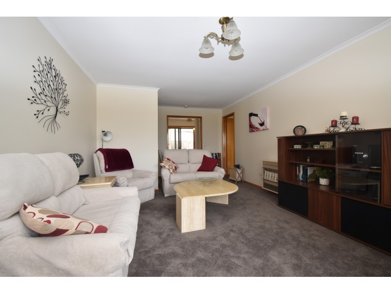 2/103 Ronald Street, Devonport TAS 7310