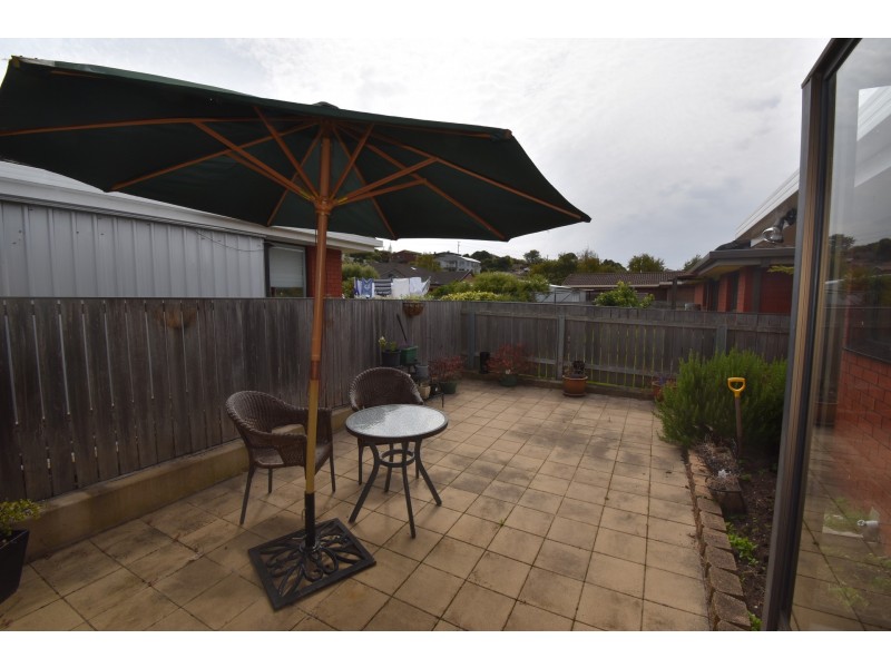 2/103 Ronald Street, Devonport TAS 7310