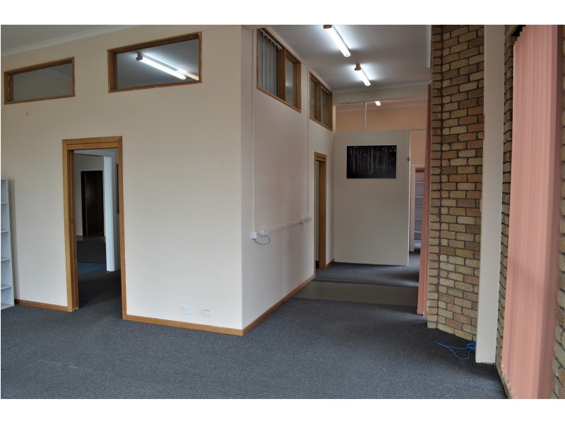 2/103 Oldaker Street, Devonport TAS 7310