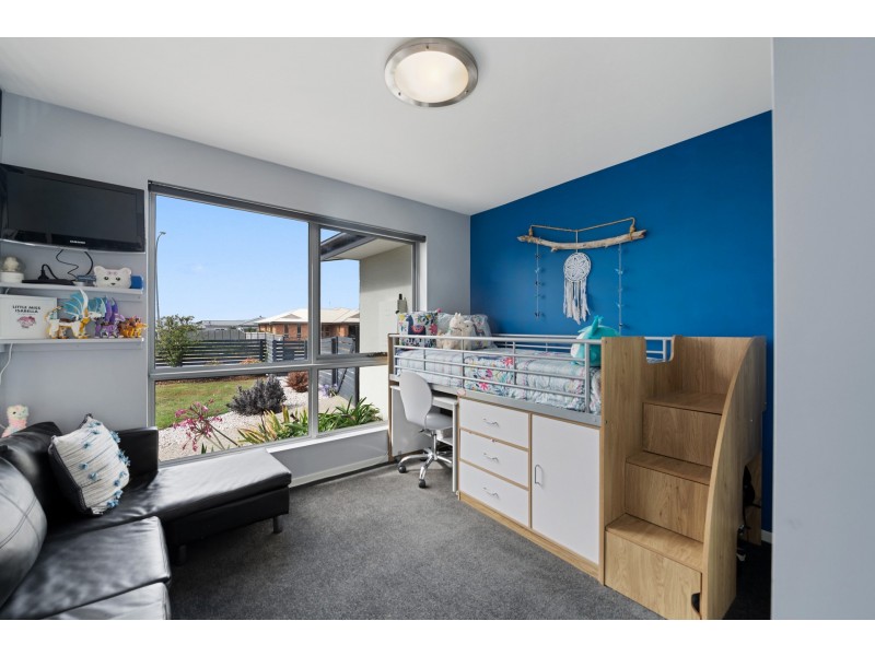 24 Chardonnay Drive, Hawley Beach TAS 7307