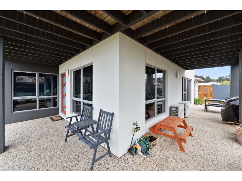 24 Chardonnay Drive, Hawley Beach TAS 7307