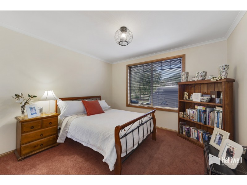52 Lakeside Drive, Acacia Hills TAS 7306