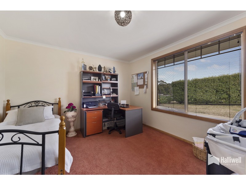52 Lakeside Drive, Acacia Hills TAS 7306